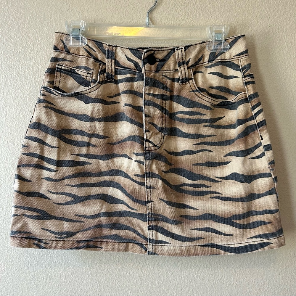 Forever 21 Medium Skirt